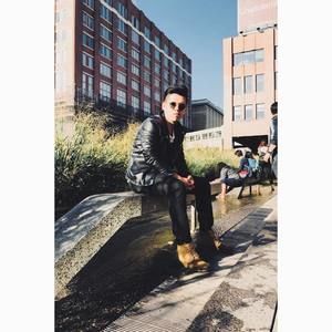 Meet your Posher, Daniel esteban